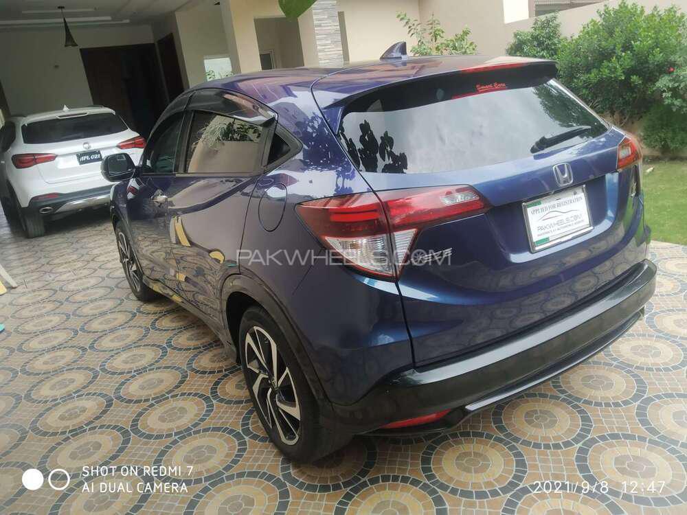 Honda Vezel 2017 for Sale in Lahore Honda Vezel 2017 for Sale in Lahore Image-5