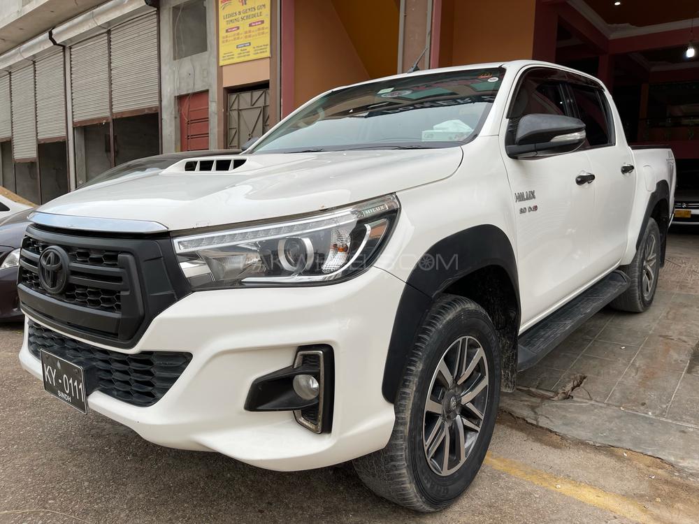 Toyota Hilux 2016 for Sale in Hyderabad Image-1