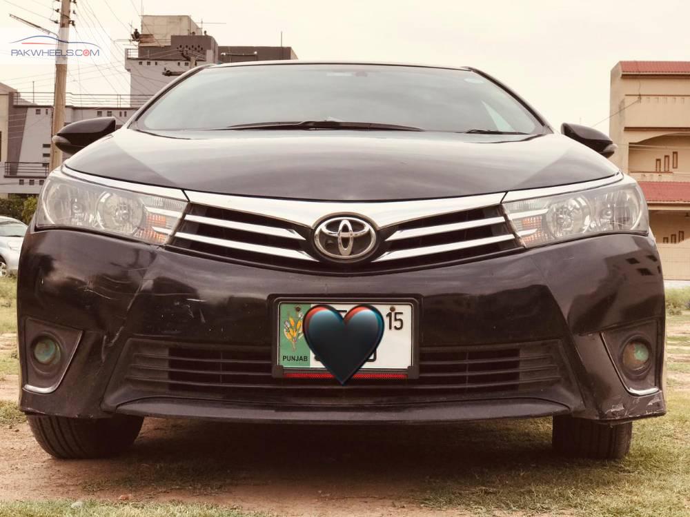 Toyota Corolla 2015 for Sale in Lahore Image-1