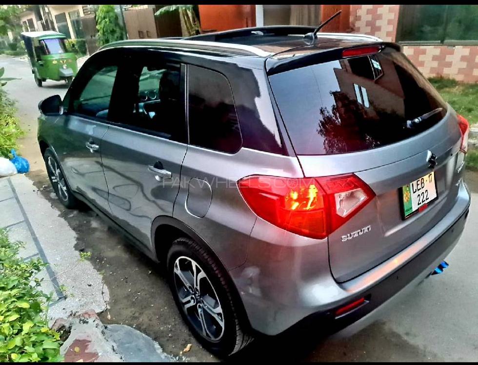 Suzuki Vitara 2017 for Sale in Lahore Suzuki Vitara 2017 for Sale in Lahore Image-13