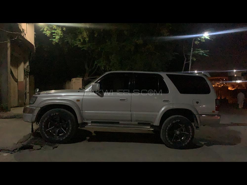 Toyota Surf 1996 for Sale in Peshawar Image-1