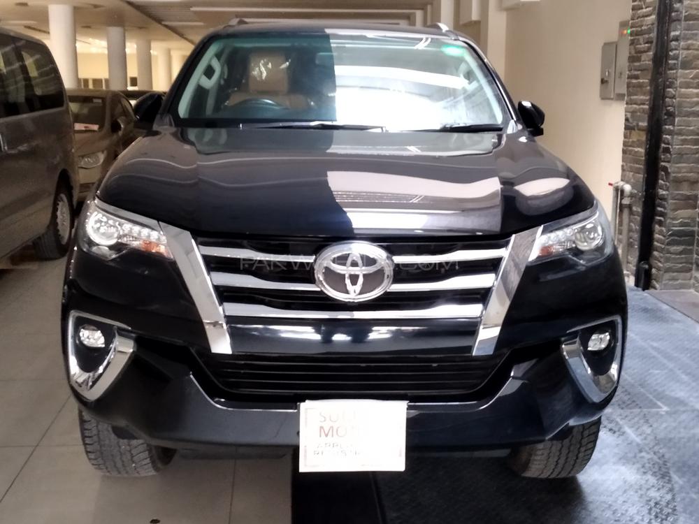 Toyota Fortuner 2021 for Sale in Lahore Toyota Fortuner 2021 for Sale in Lahore Image-4