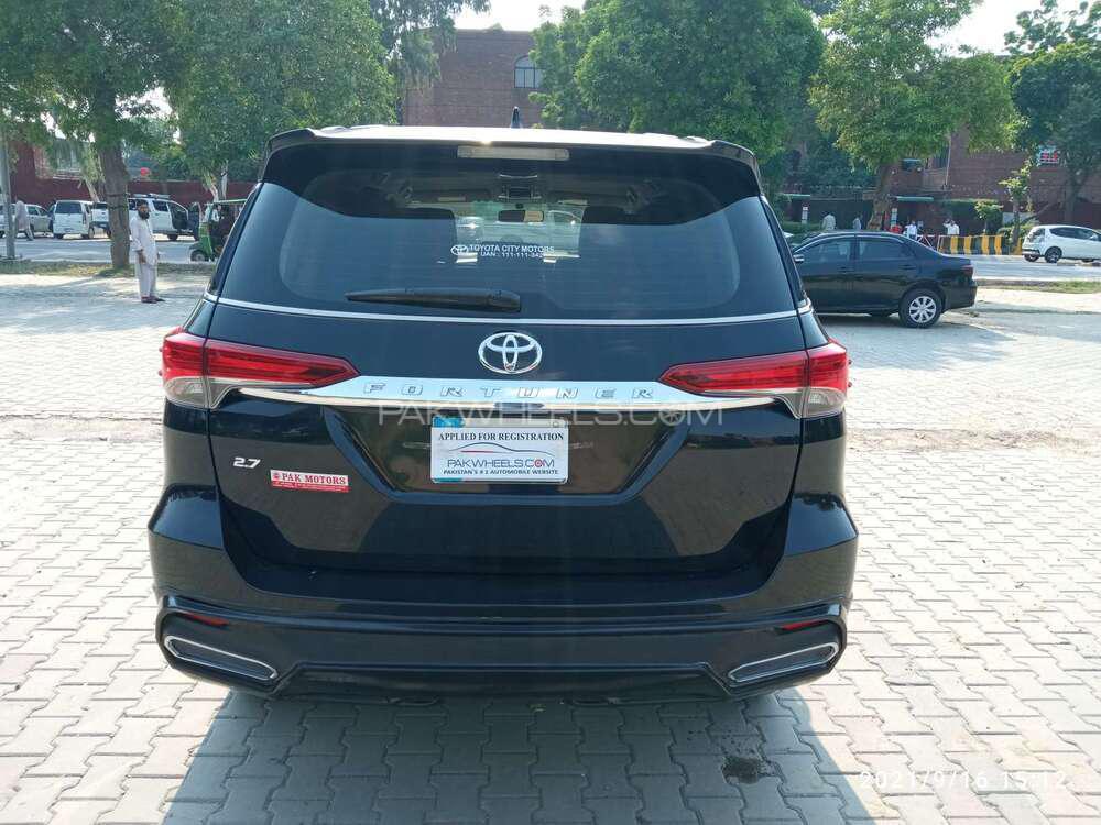 Toyota Fortuner 2019 for Sale in Lahore Toyota Fortuner 2019 for Sale in Lahore Image-6