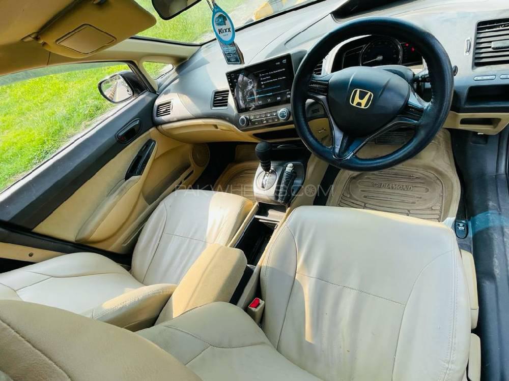 ہونڈا سوک 2007 for Sale in اسلام آباد ہونڈا سوک 2007 for Sale in اسلام آباد Image-11