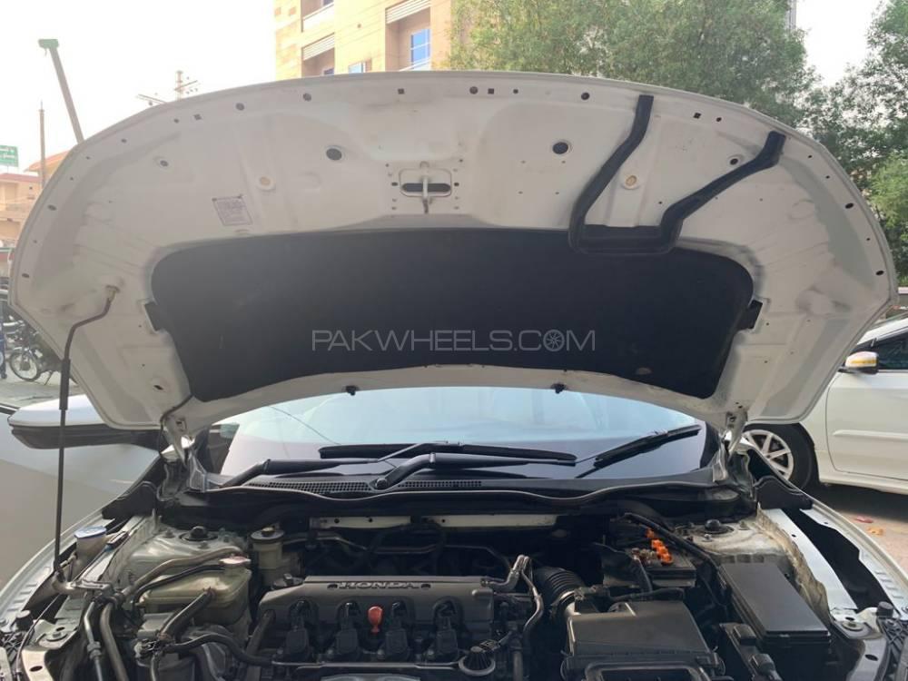 Honda Civic 2017 for Sale in Lahore Honda Civic 2017 for Sale in Lahore Image-3