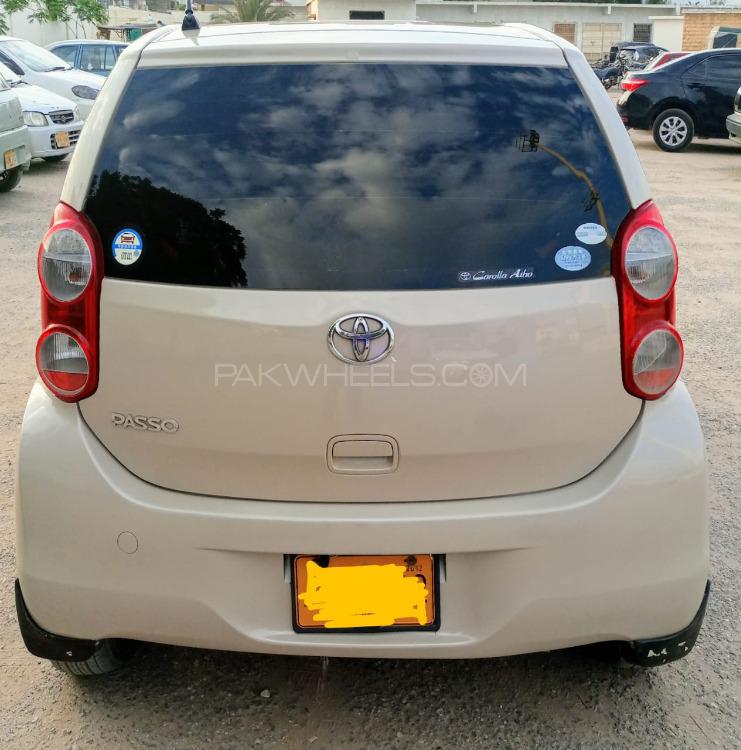 Toyota Passo 2010 for Sale in Karachi Image-1