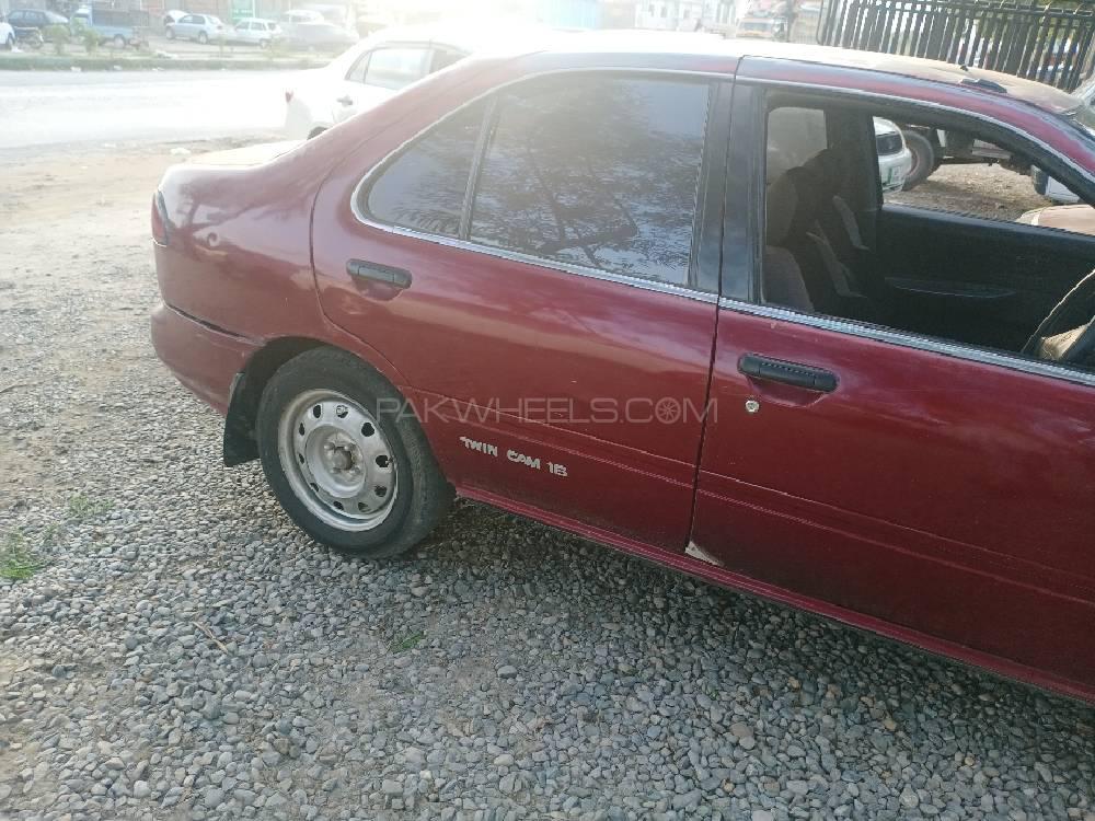 Nissan Sunny 1999 for Sale in Wah cantt Image-1