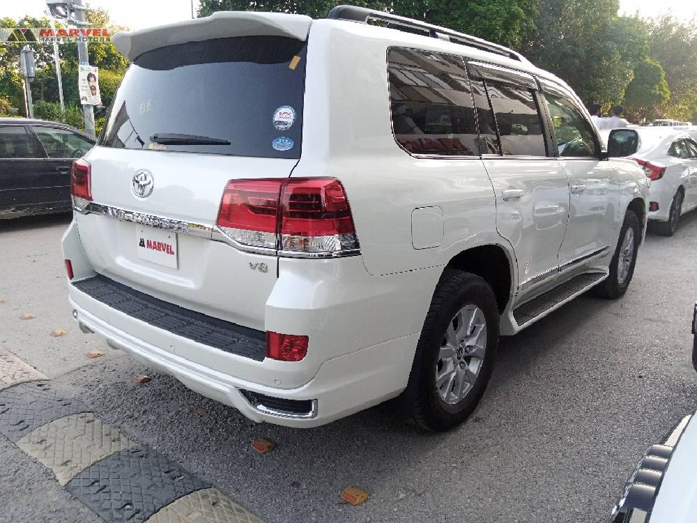 Toyota Land Cruiser 2015 for Sale in Islamabad Toyota Land Cruiser 2015 for Sale in Islamabad Image-4