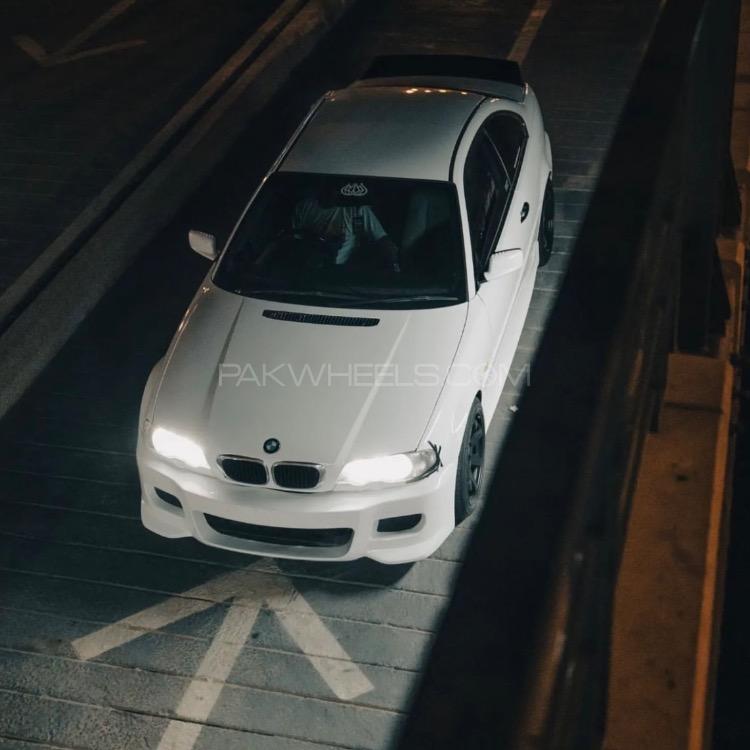 بی ایم ڈبلیو 3 سیریز - 2003  Image-1