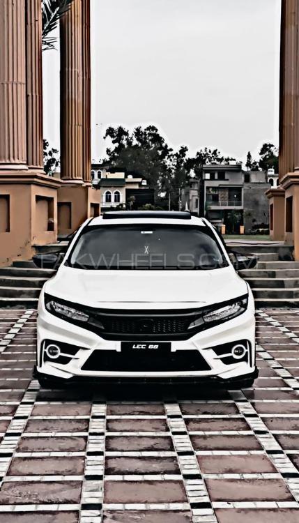 ہونڈا سوک - 2017  Image-1