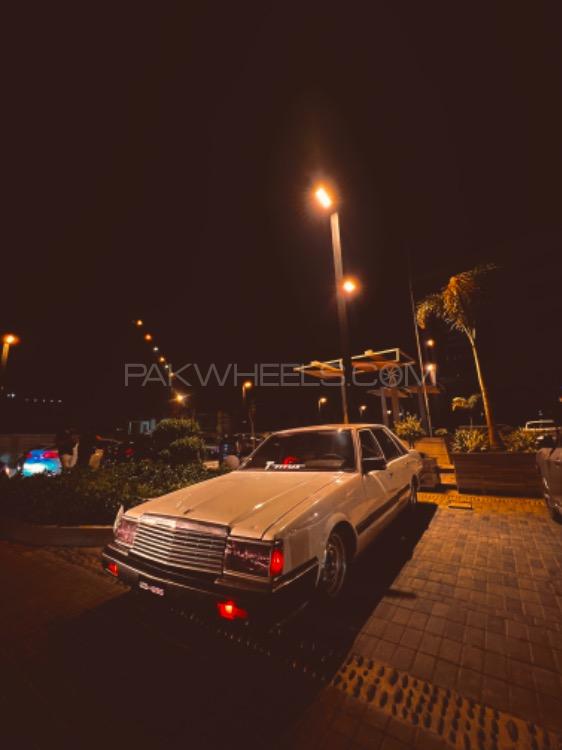 نسان سیڈریک - 1984  نسان سیڈریک - 1984  Image-1