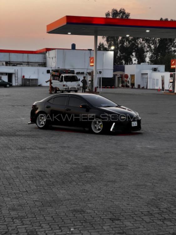 Toyota Corolla - 2018  Image-1