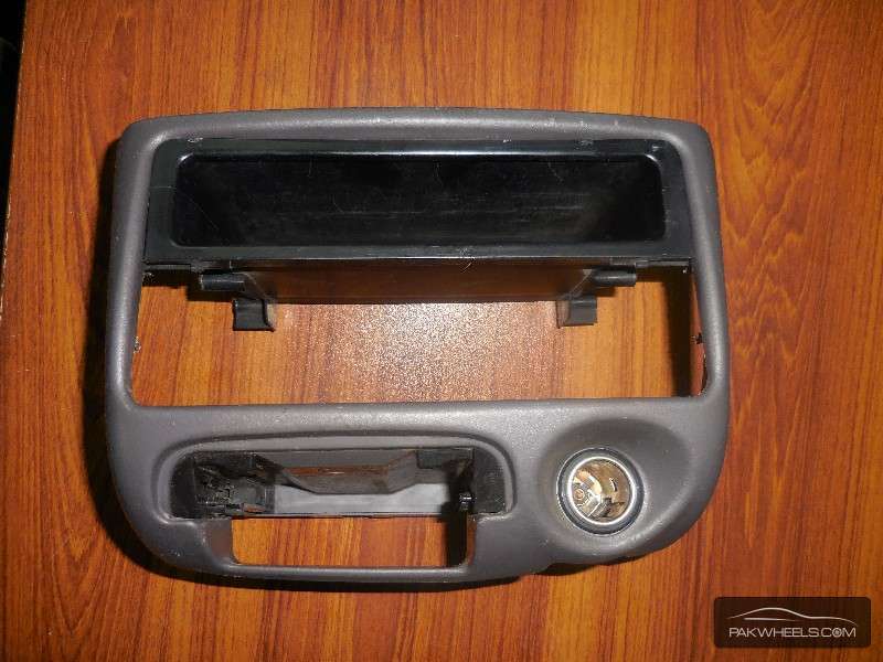 Car Tape Console  Image-1