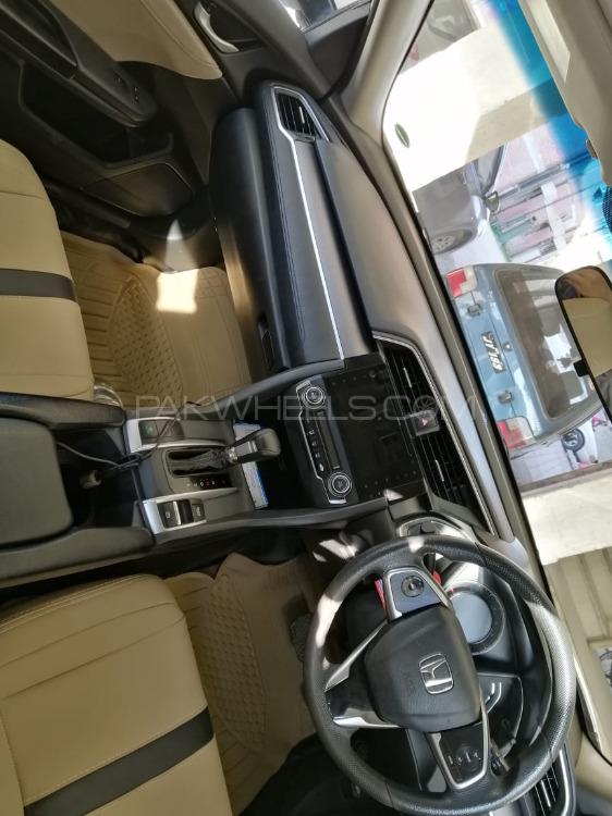 ہونڈا سوک 2017 for Sale in پشاور ہونڈا سوک 2017 for Sale in پشاور Image-4