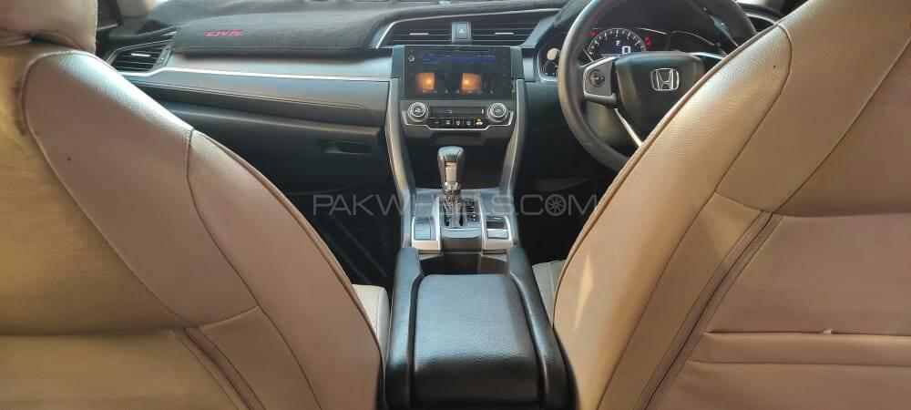 Honda Civic 2017 for Sale in Rahim Yar Khan Honda Civic 2017 for Sale in Rahim Yar Khan Image-8