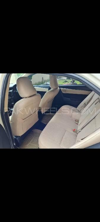Toyota Corolla 2015 for Sale in Lahore Toyota Corolla 2015 for Sale in Lahore Image-2