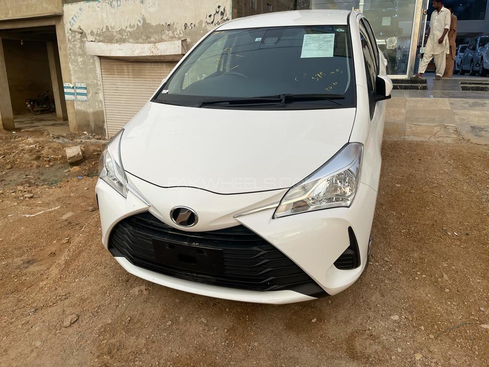 Toyota Vitz 2018 for Sale in Karachi Image-1