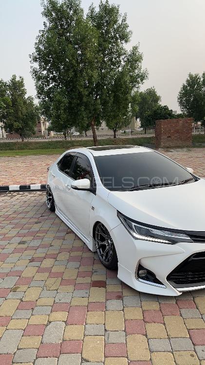 Toyota Corolla - 2017  Image-1