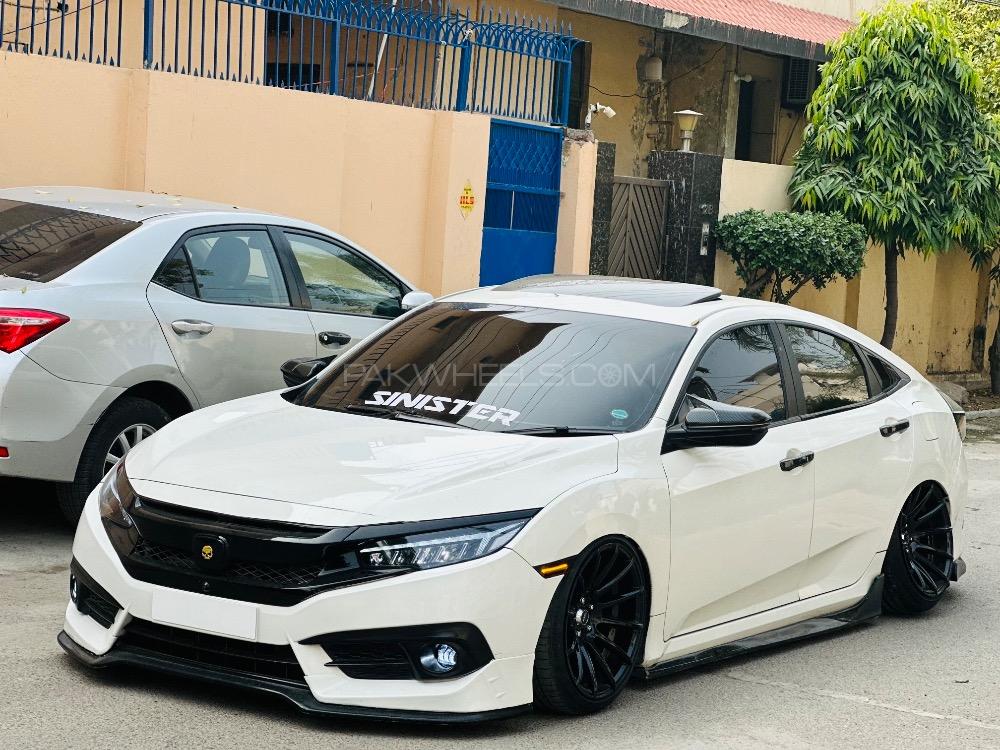 ہونڈا سوک - 2017  Image-1