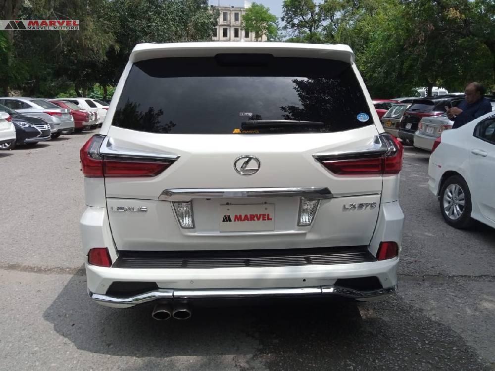 لیکزس ایل ایکس سیریز 2016 for Sale in اسلام آباد لیکزس ایل ایکس سیریز 2016 for Sale in اسلام آباد Image-4