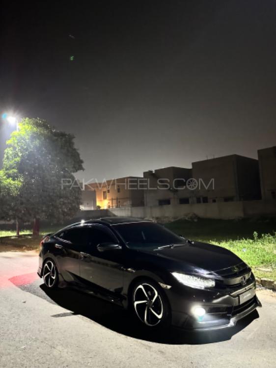 Honda Civic - 2019  Image-1