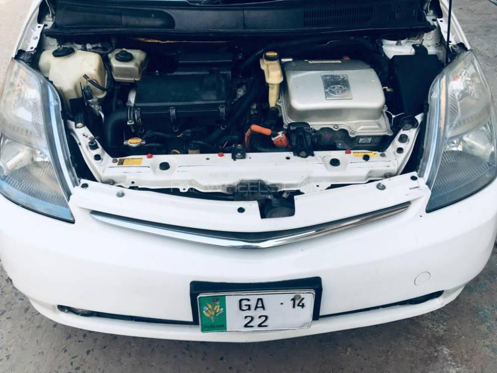 Toyota Prius 2008 for Sale in Gujranwala Toyota Prius 2008 for Sale in Gujranwala Image-8