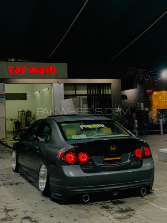 Honda Civic - 2010  Image-1