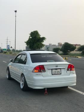 ہونڈا سوک - 2005