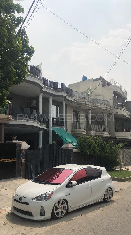 ٹویوٹا اکوا - 2015  Image-1