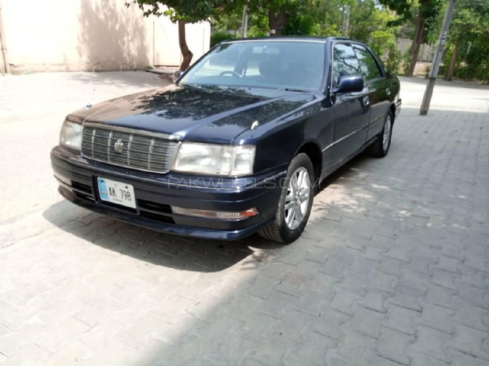 Toyota Crown Royal Saloon 1996 for sale in Islamabad | PakWheels