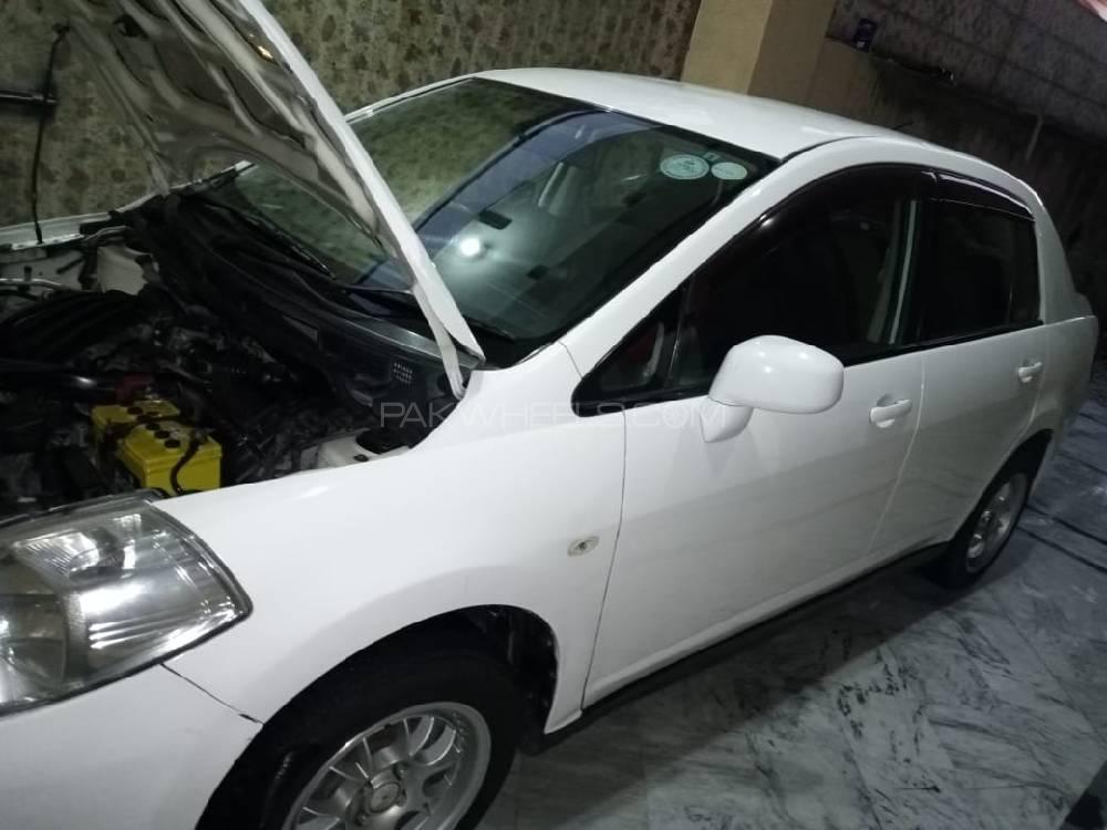 Nissan Tiida 2007 for Sale in Abbottabad Nissan Tiida 2007 for Sale in Abbottabad Image-7