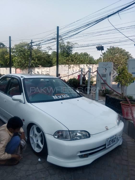 Honda Civic - 1992  Image-1