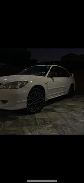 Honda Civic - 2005