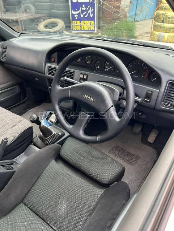 ٹویوٹا اسپرنٹر - 1988  Image-1