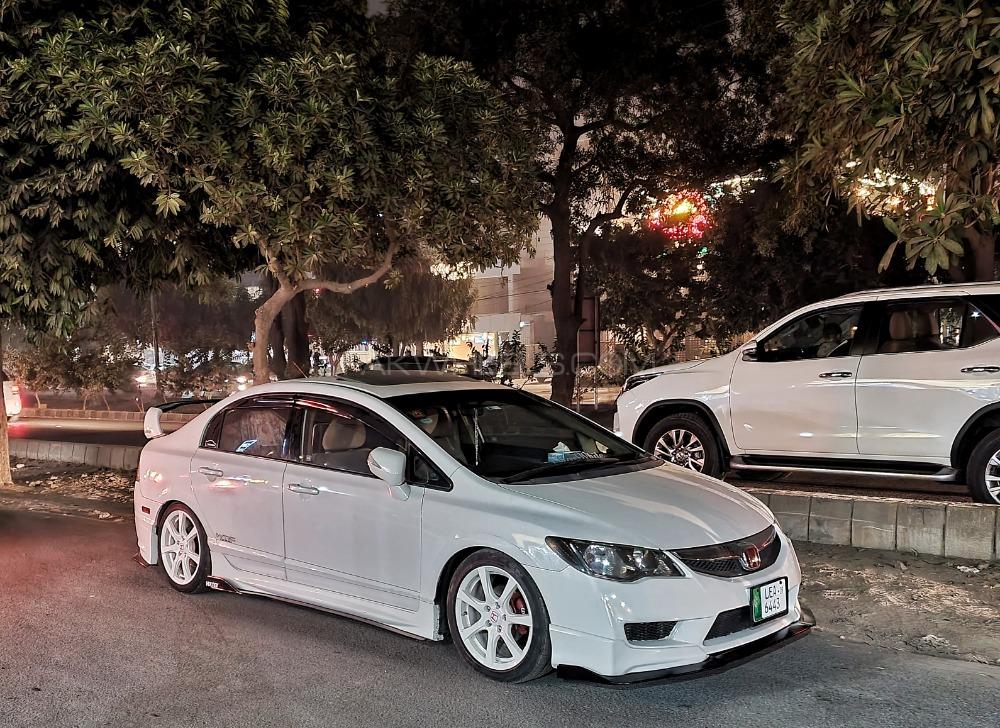 ہونڈا سوک - 2009  ہونڈا سوک - 2009  Image-4