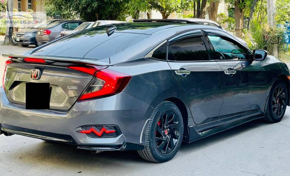 Honda Civic 2017 for Sale in Lahore Honda Civic 2017 for Sale in Lahore Image-4