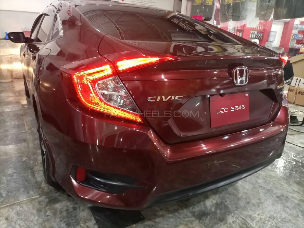 Honda Civic 2018 for Sale in Lahore Image-1