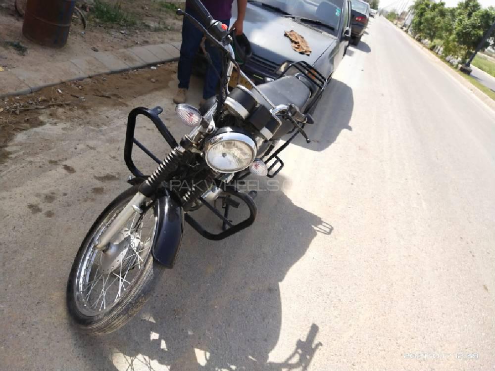 Suzuki GS 150 2013 for Sale Suzuki GS 150 2013 for Sale Image-8
