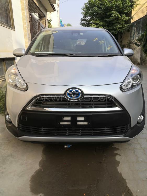 Toyota Sienta 2016 for Sale in Sialkot Image-1