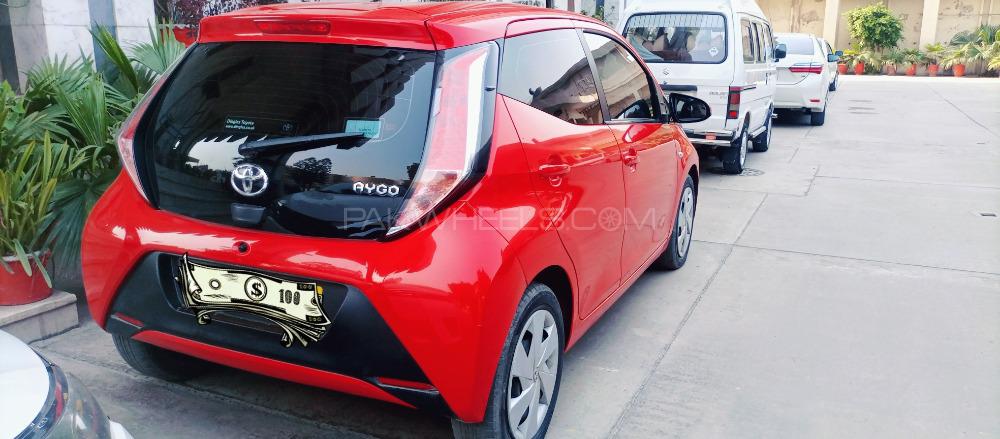 Toyota Aygo 2014 for Sale in Peshawar Image-1