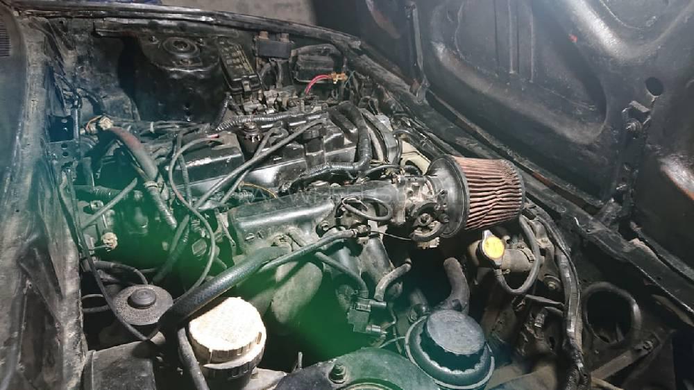 Mazda 929 1977 for Sale in Rawalpindi Mazda 929 1977 for Sale in Rawalpindi Image-8
