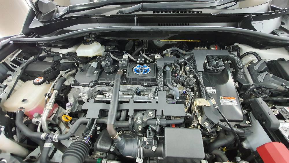 Toyota C-HR 2018 for Sale in Rawalpindi Toyota C-HR 2018 for Sale in Rawalpindi Image-19