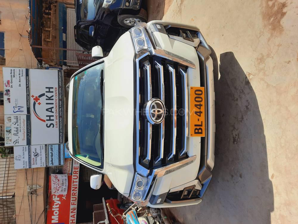 Toyota Land Cruiser 2011 for Sale in Hyderabad Toyota Land Cruiser 2011 for Sale in Hyderabad Image-12