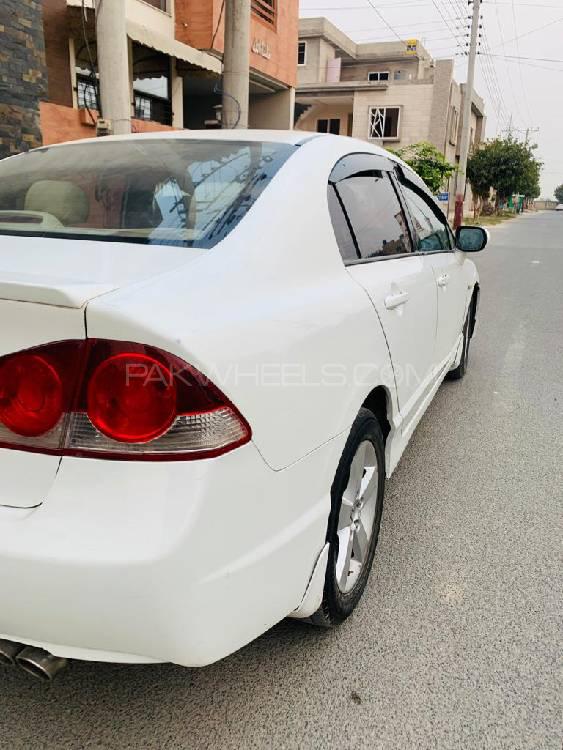 Honda Civic 2011 for Sale in Faisalabad Image-1