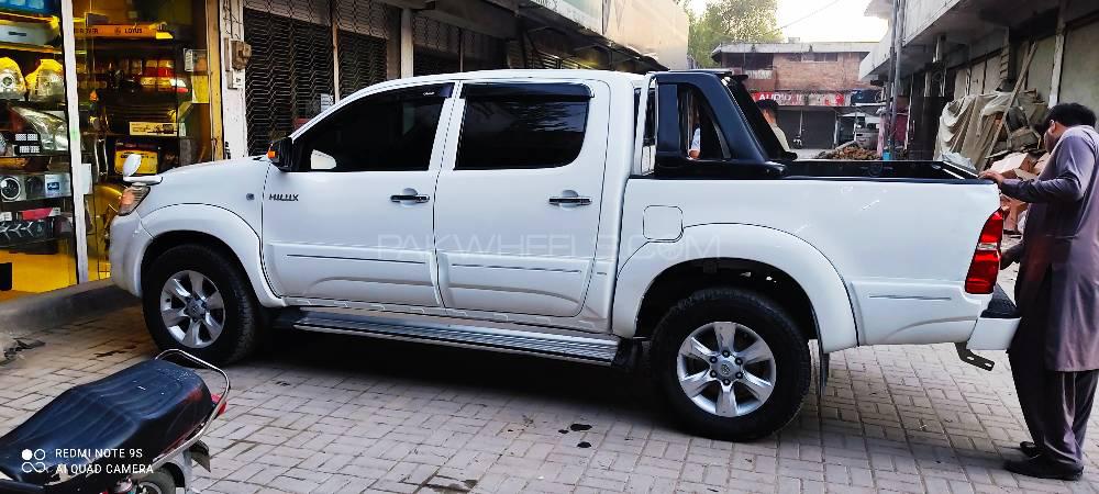 Toyota Hilux 2007 for Sale in Abbottabad Image-1