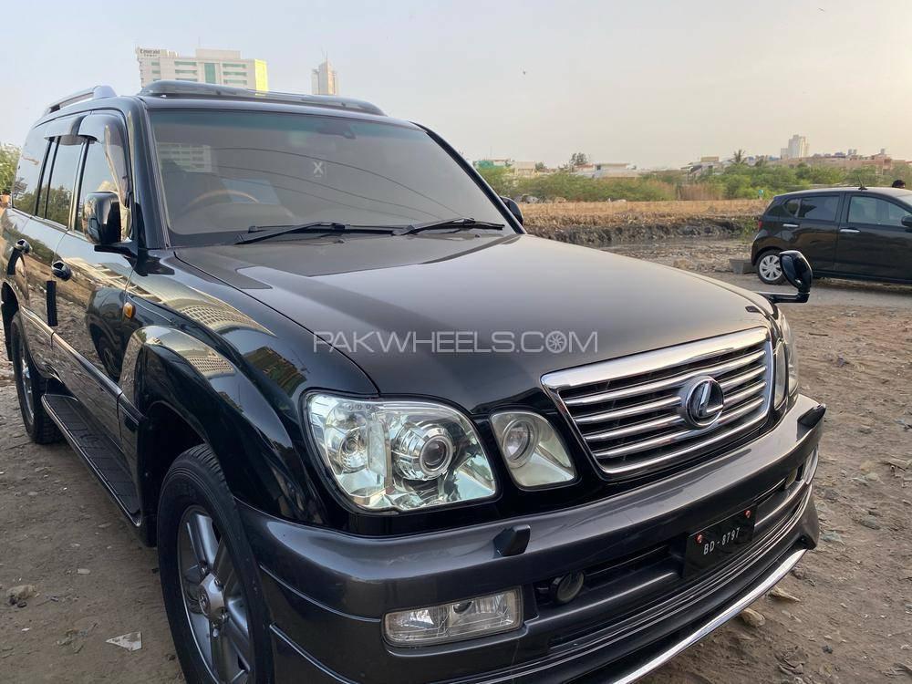 Lexus LX Series 2004 for Sale in Karachi Lexus LX Series 2004 for Sale in Karachi Image-2