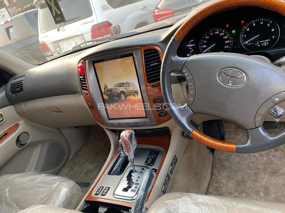 Lexus LX Series 2004 for Sale in Karachi Lexus LX Series 2004 for Sale in Karachi Image-4