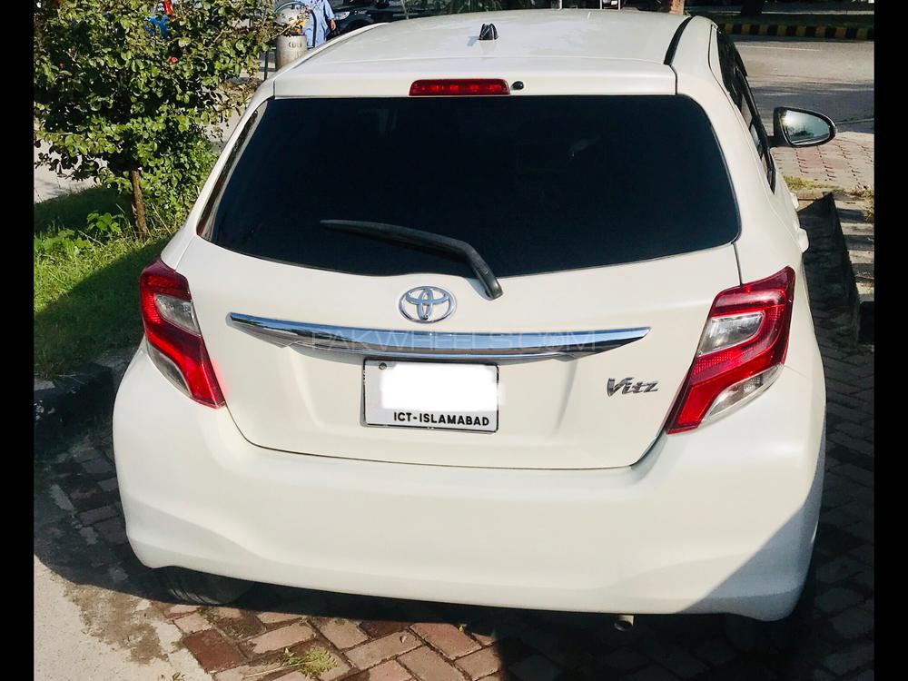 Toyota Vitz 2015 for Sale in Islamabad Toyota Vitz 2015 for Sale in Islamabad Image-4