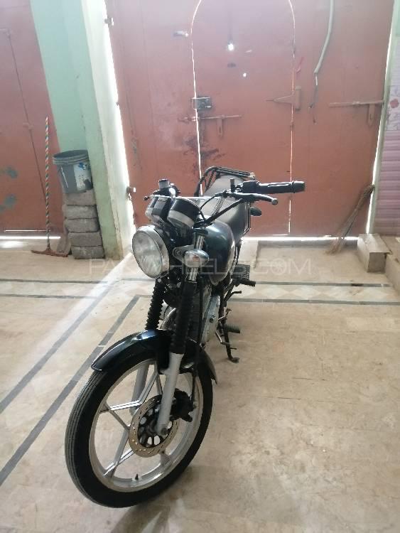 Suzuki GS 150 2017 for Sale Suzuki GS 150 2017 for Sale Image-8