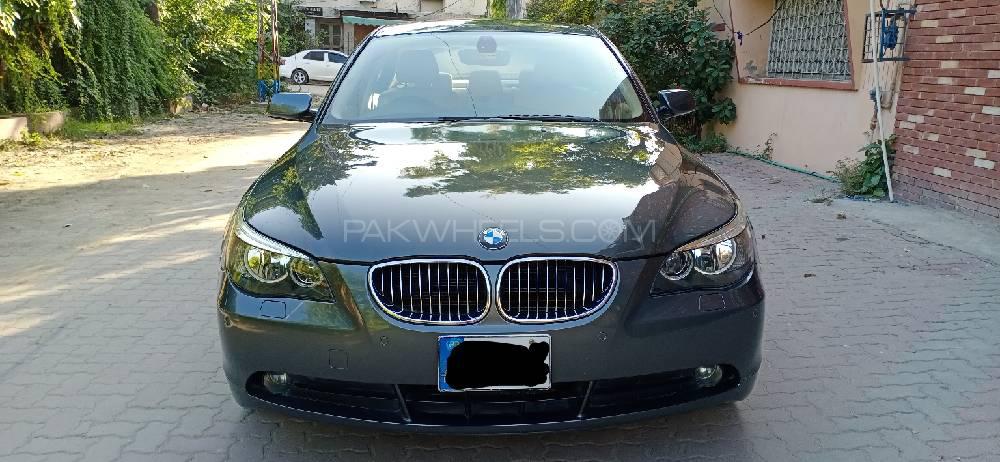 BMW 5 Series 2004 for Sale in Sialkot Image-1